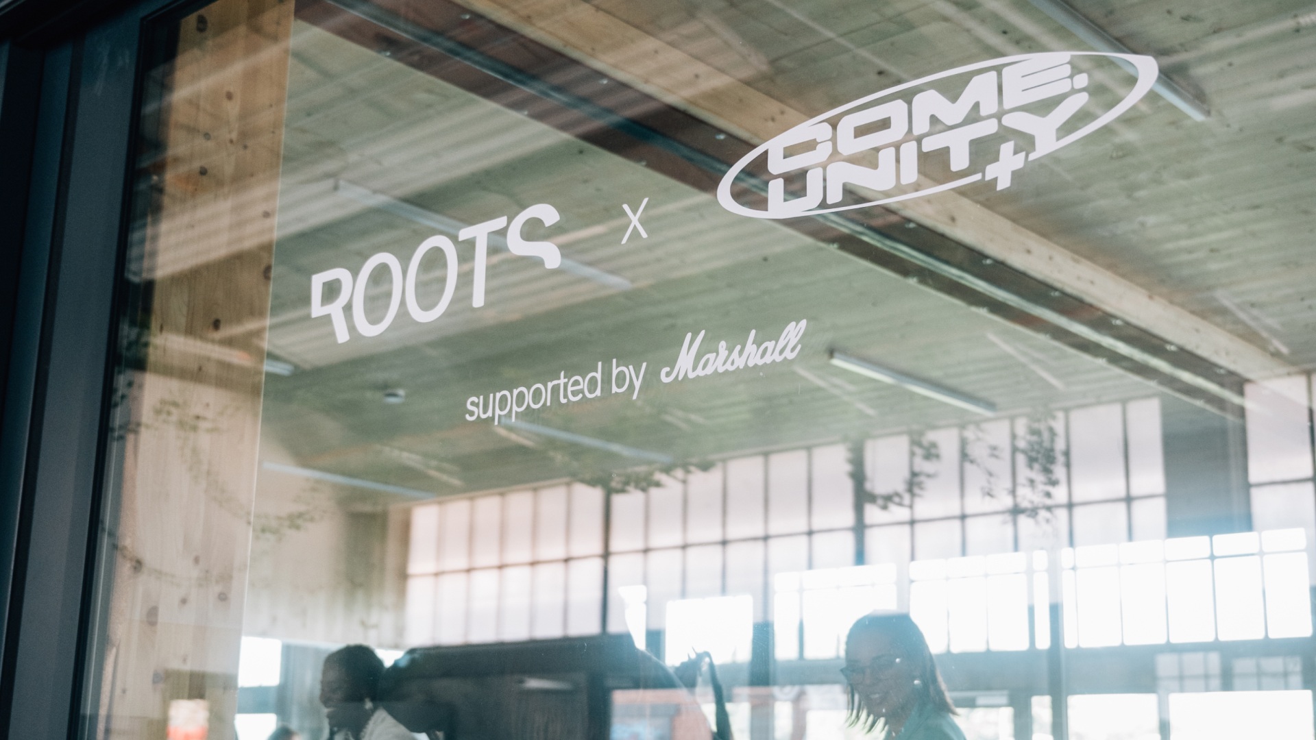 Community / Roots Berlin - Lifestyle image (Thumbnail) 16:9