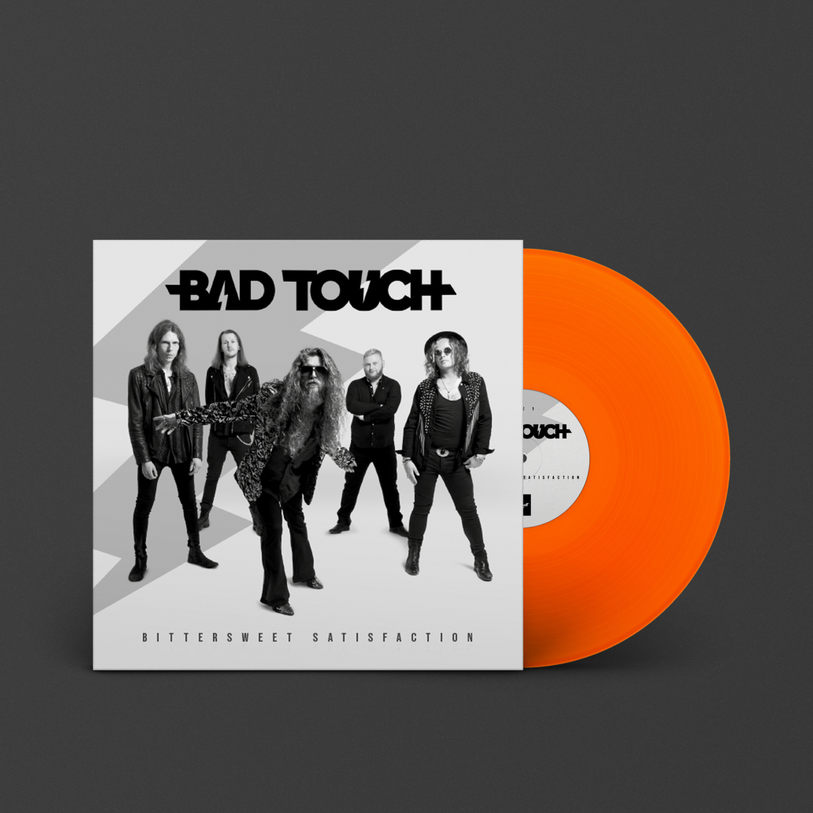 Le vynile orange du LP BITTERSWEET SATISFACTION de BAD TOUCH, produit par Marshall, sur fond noir.