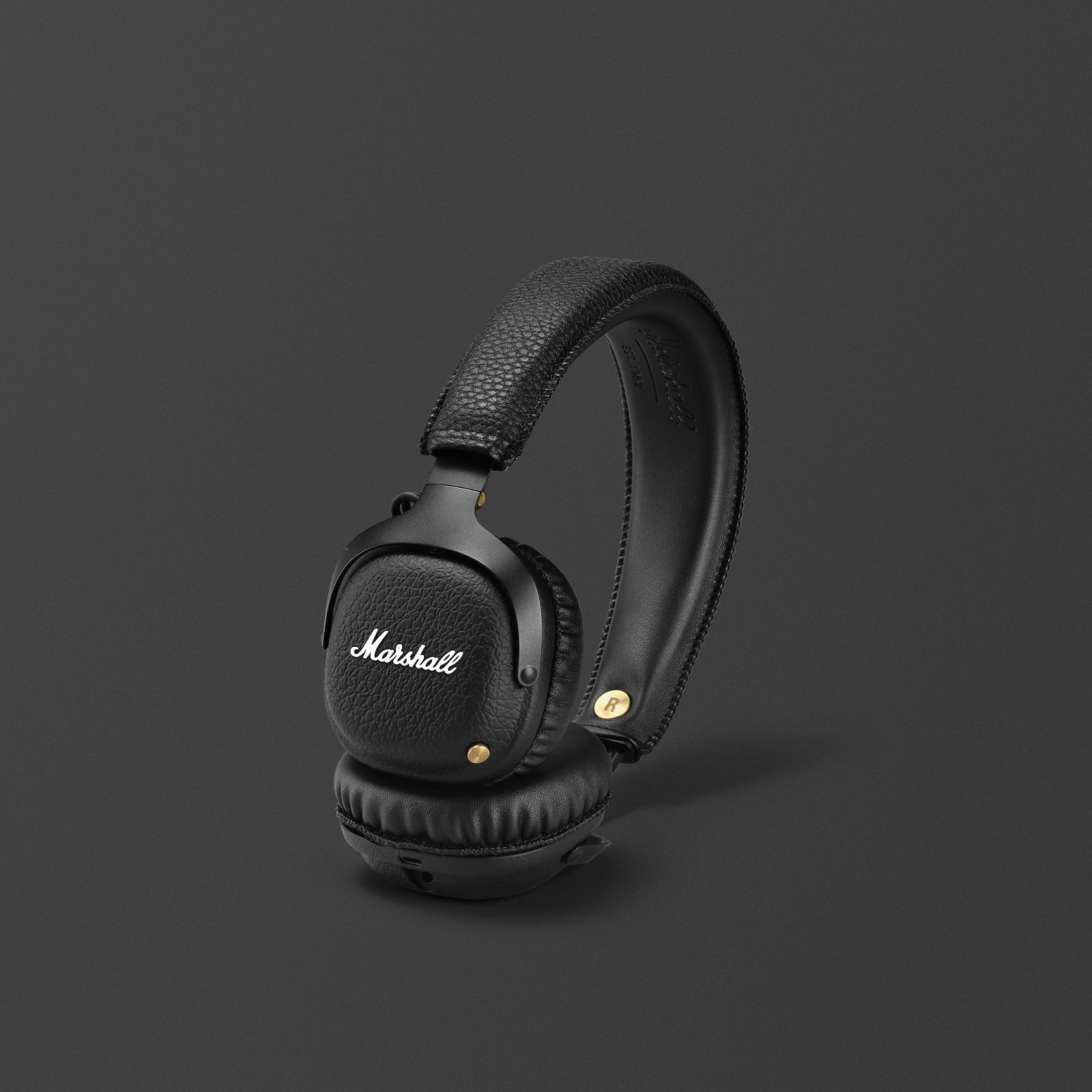 Mid Bluetooth Black Headphones front view.