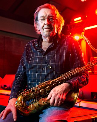 Terry Marshall's official press photo.