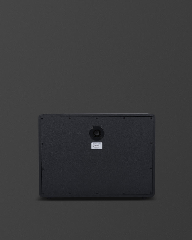 Back of Marshall's Origin212 cabinet.