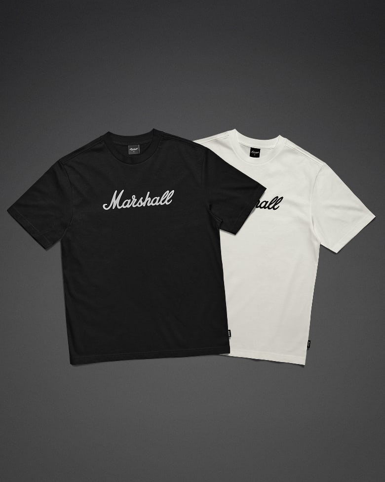 Crew neck organic cotton t-shirt featuring Marshall script