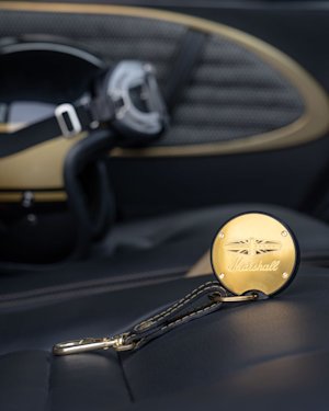 Key holder of the Mini Remastered Marshall Edition placed on top of the car's seat.