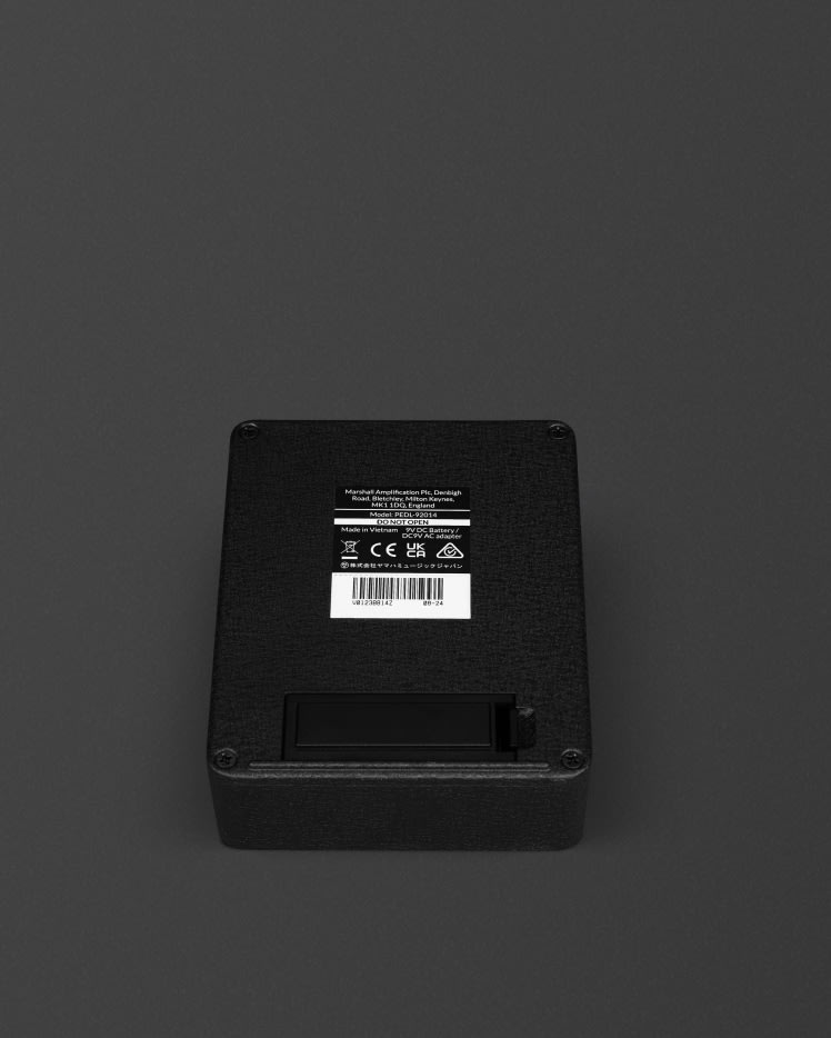 La etiqueta trasera del pedal Marshall JCM900 Overdrive.