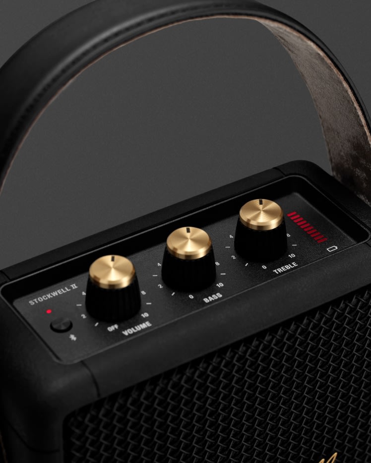 STOCKWELL II BLACK AND BRASS portable speaker