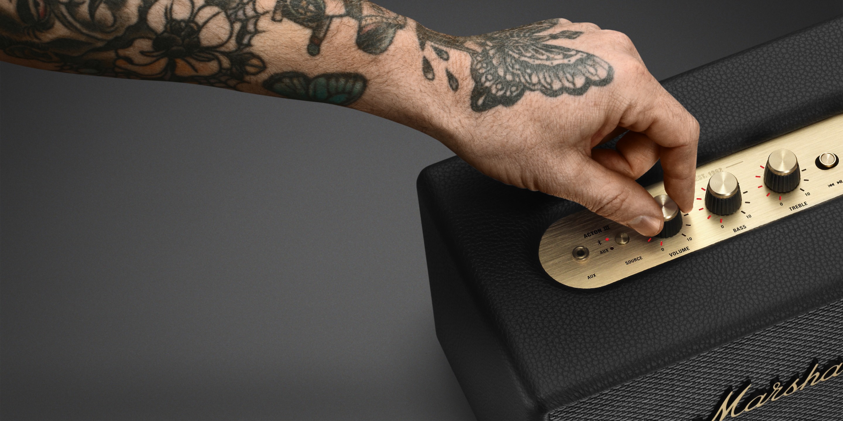 Marshall Acton III Black bluetooth speakerがBack to Schoolセールに登場。 