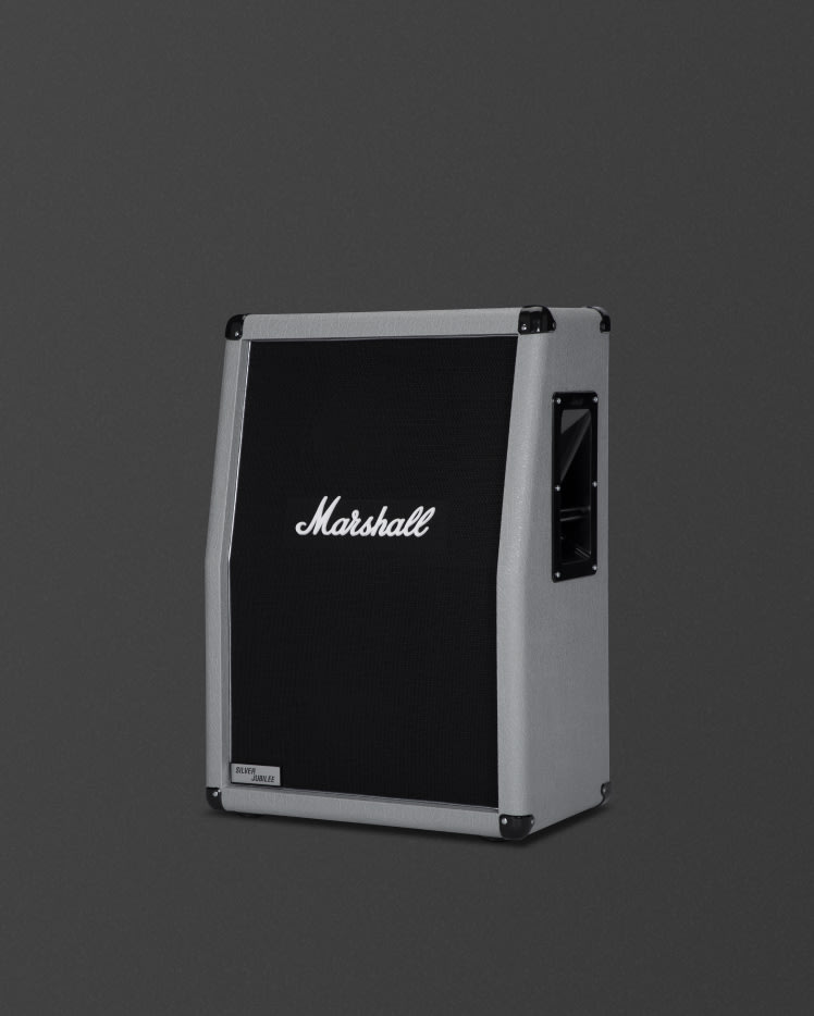 Caja acústica angular plateada de 2x12" para la gama Studio Jubilee