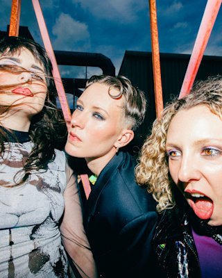 The band 'Dream Nails' official press photo.