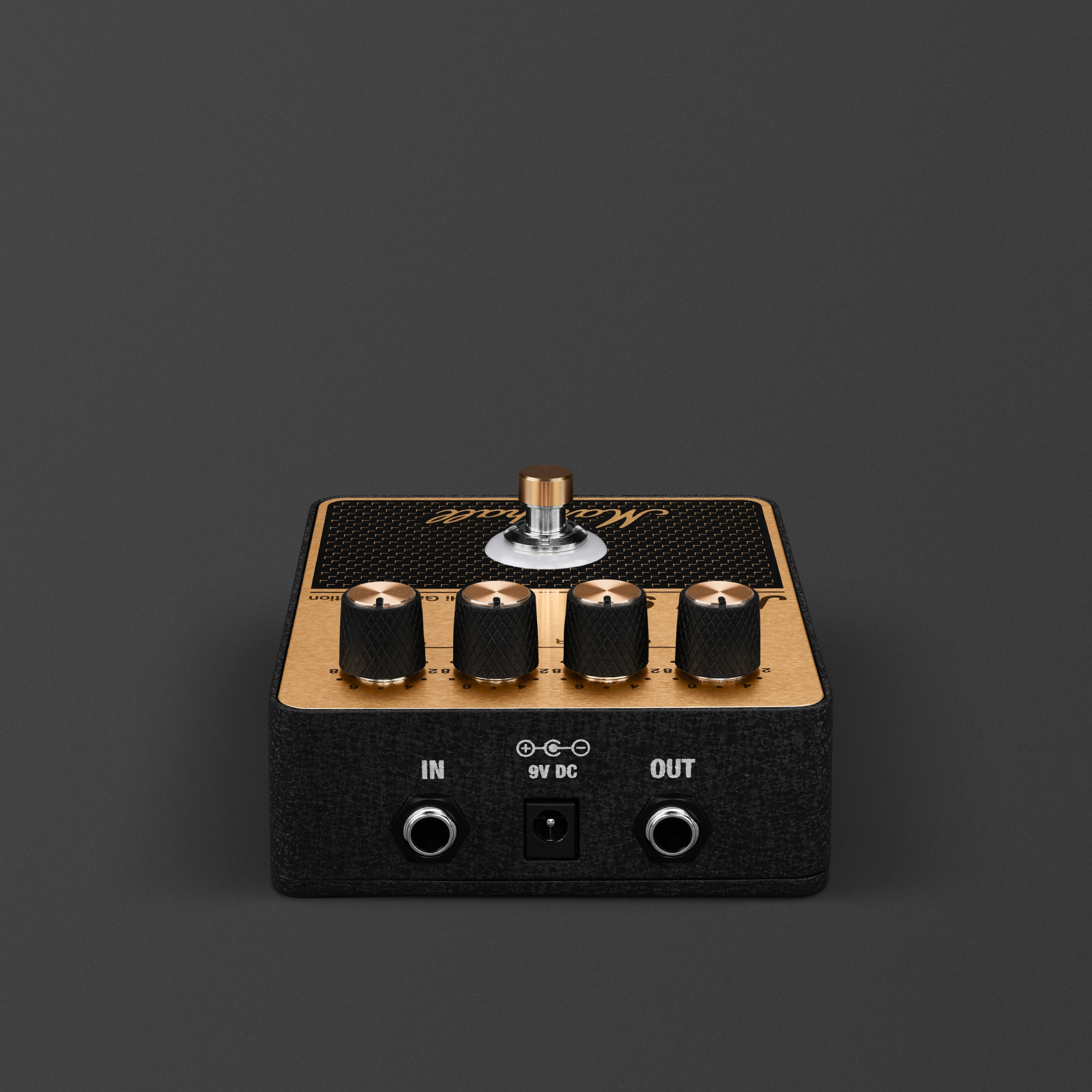 jcm900pedal-above-desktop-3.