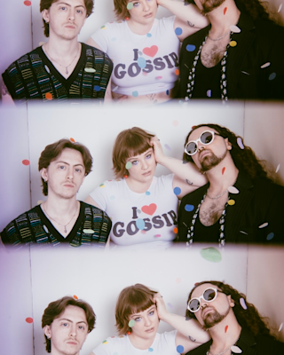 Gen and the Degenerate photobooth photo