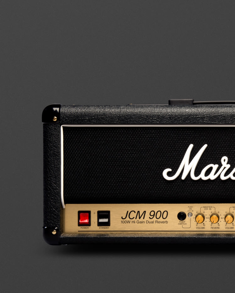 Image zoomée de la tête Marshalls JCM900 4100