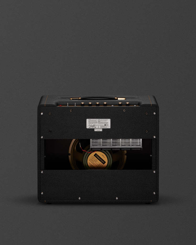 Back of Marshall's 1974X handwired combo.