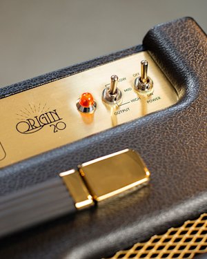 The input and output control on the Origin20 amplifier by Marshall