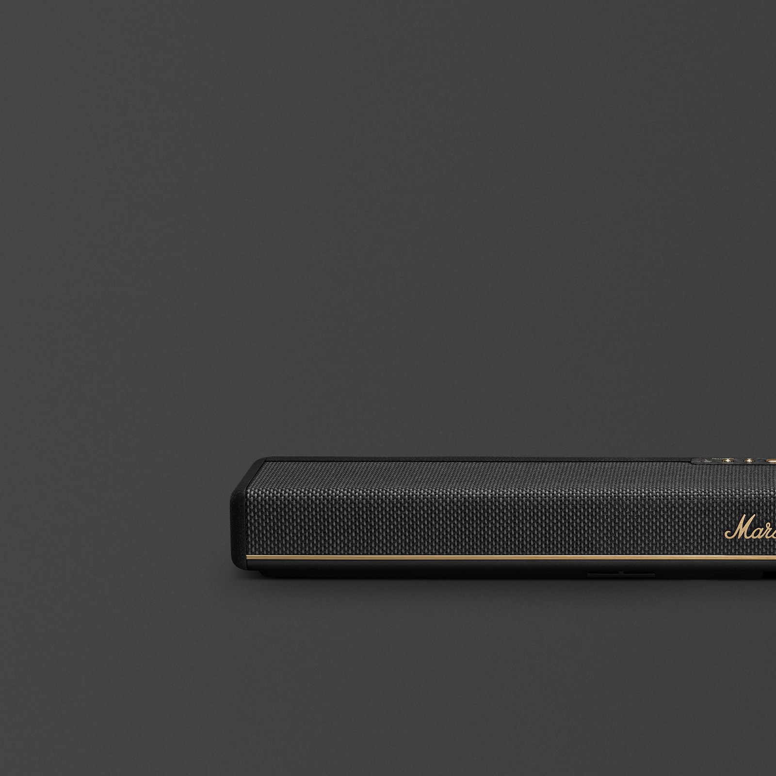 heston_pdp_gallery_desktop_03.