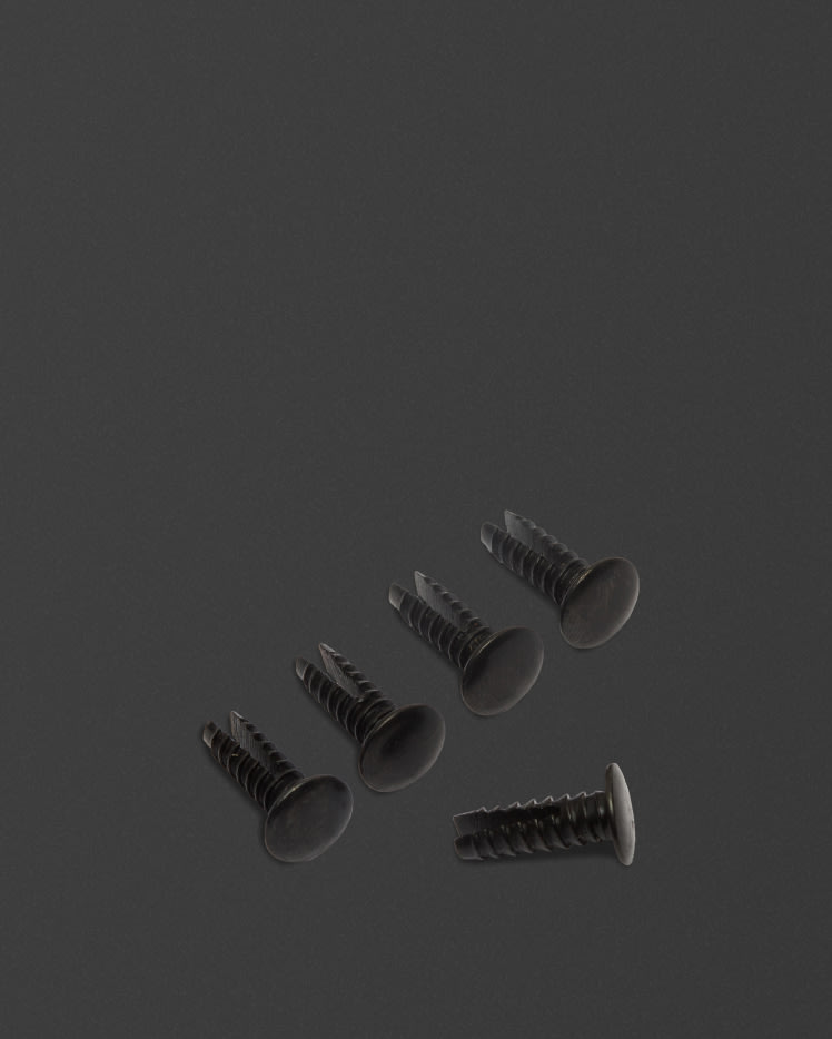 Black Rivets to amplifer or cabinet.