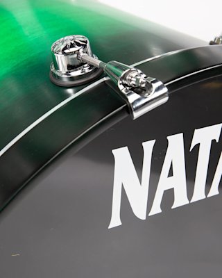 Zoomed image showing the front of the Natal drums in Green.