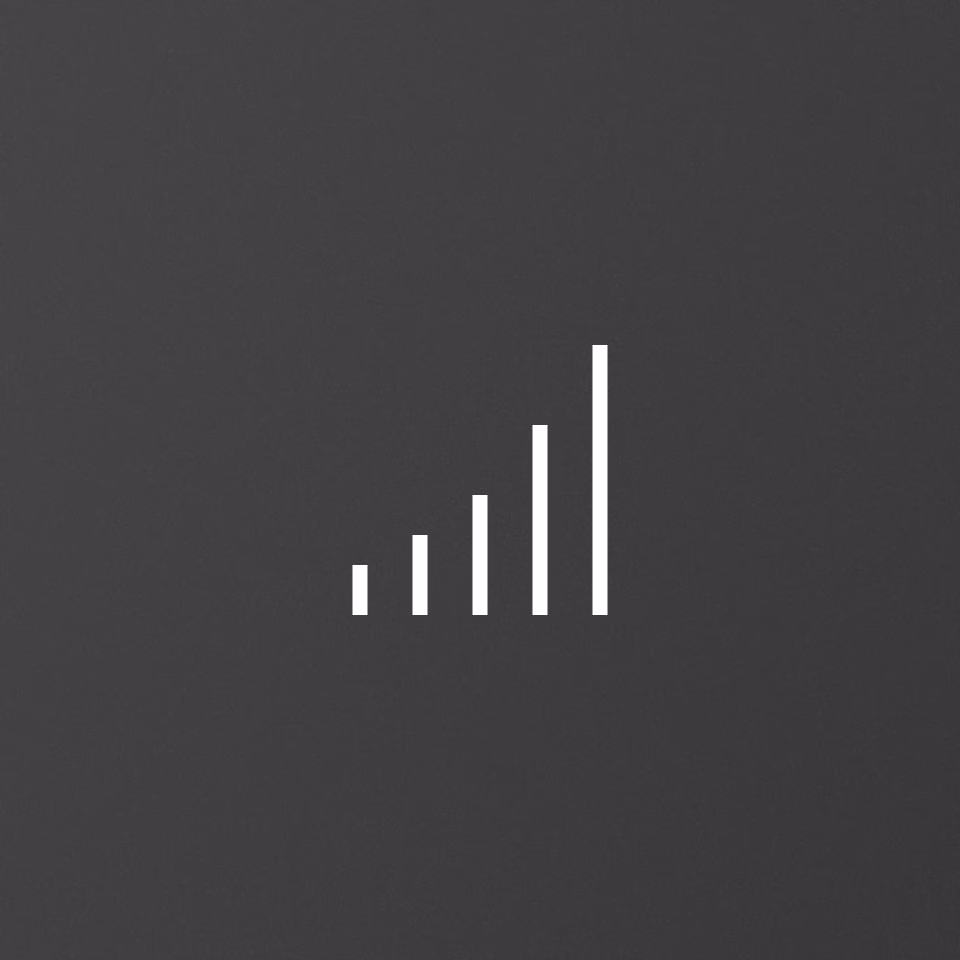 Un icono de control blanco dentro de un cuadrado blanco sobre fondo gris oscuro.