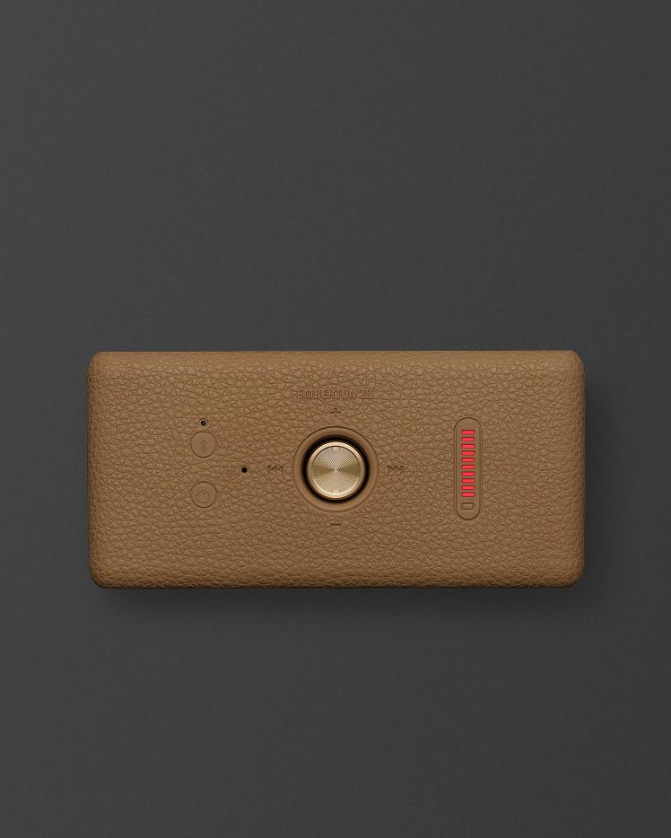 Brownカラーのポータブルスピーカー、Emberton III | Marshall.com
