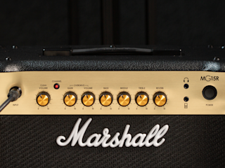 Upper part of the Marshall MG15GR Combo showing details.