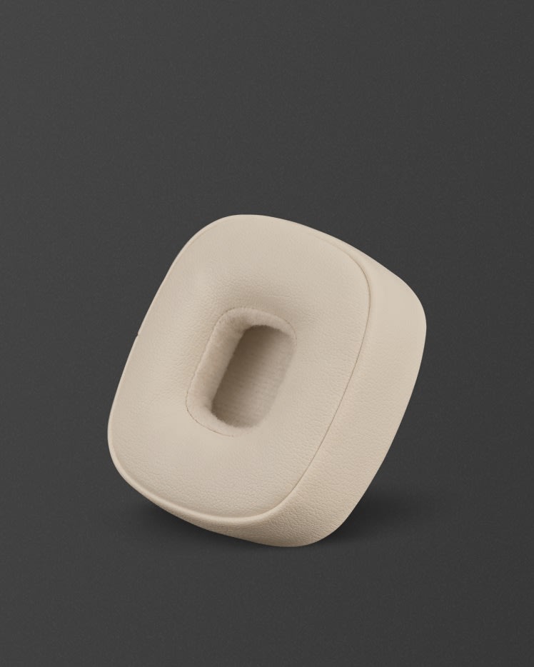 Major V Cream Ear Cushions