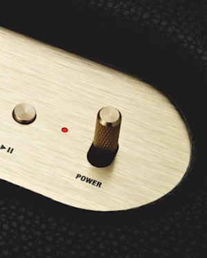 The power lever on top of the Stanmore II Bluetooth speaker.