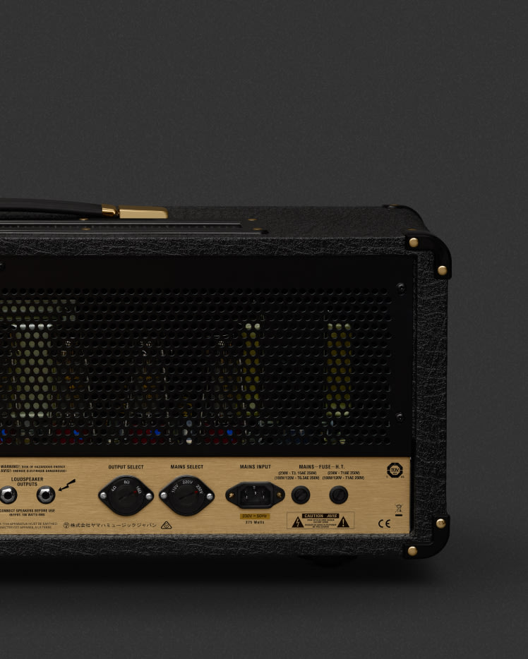 Half left photo of the back of JCM800 Modified