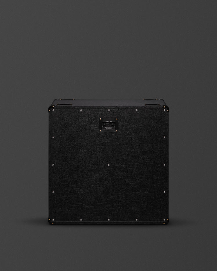 El gabinete 1960B de Marshall desde atrás.