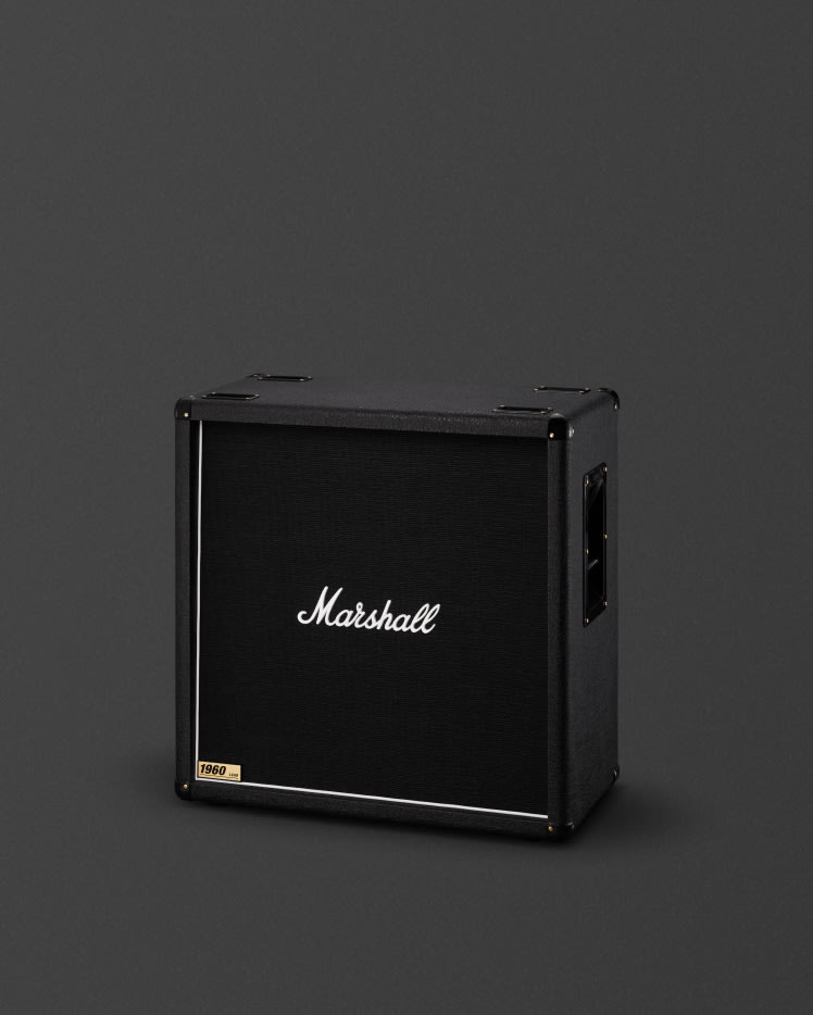 Gabinete con un diseño auténtico de los años 60 y una gran potencia de 300 W.