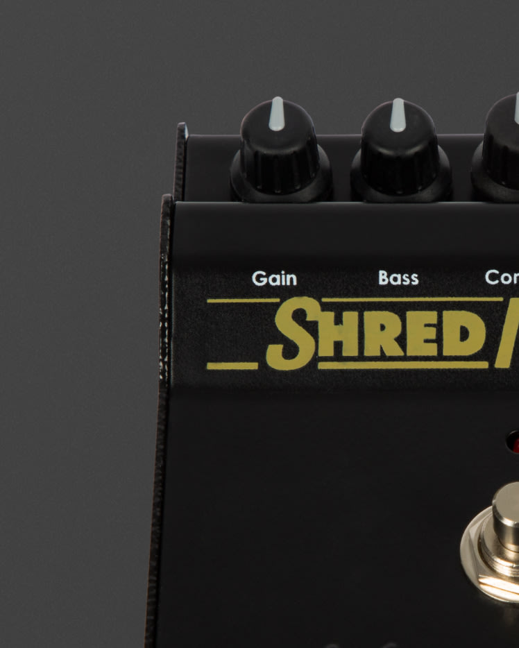 Left upper part of the Marshall Shredmaster Vintage Reissue Pedal showing adjustable controls.