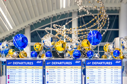 Terminal Holiday Decorations 2025 004
