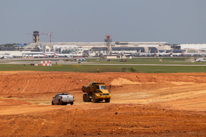 Fourth Parallel Runway 9-7-23 (9 of 16)