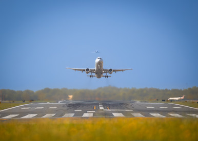takeoff northbound 02