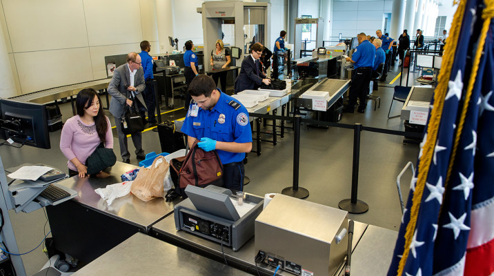3-AirportInfo-b-Security(TSA)
