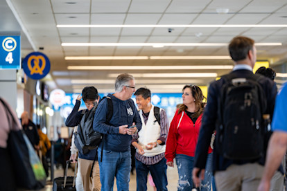 Passenger Travel 11-18-25 (5 of 22)