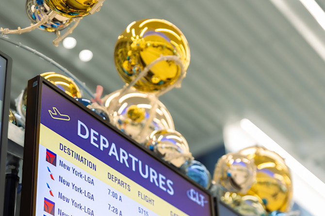 Terminal Holiday Decorations 2025 003