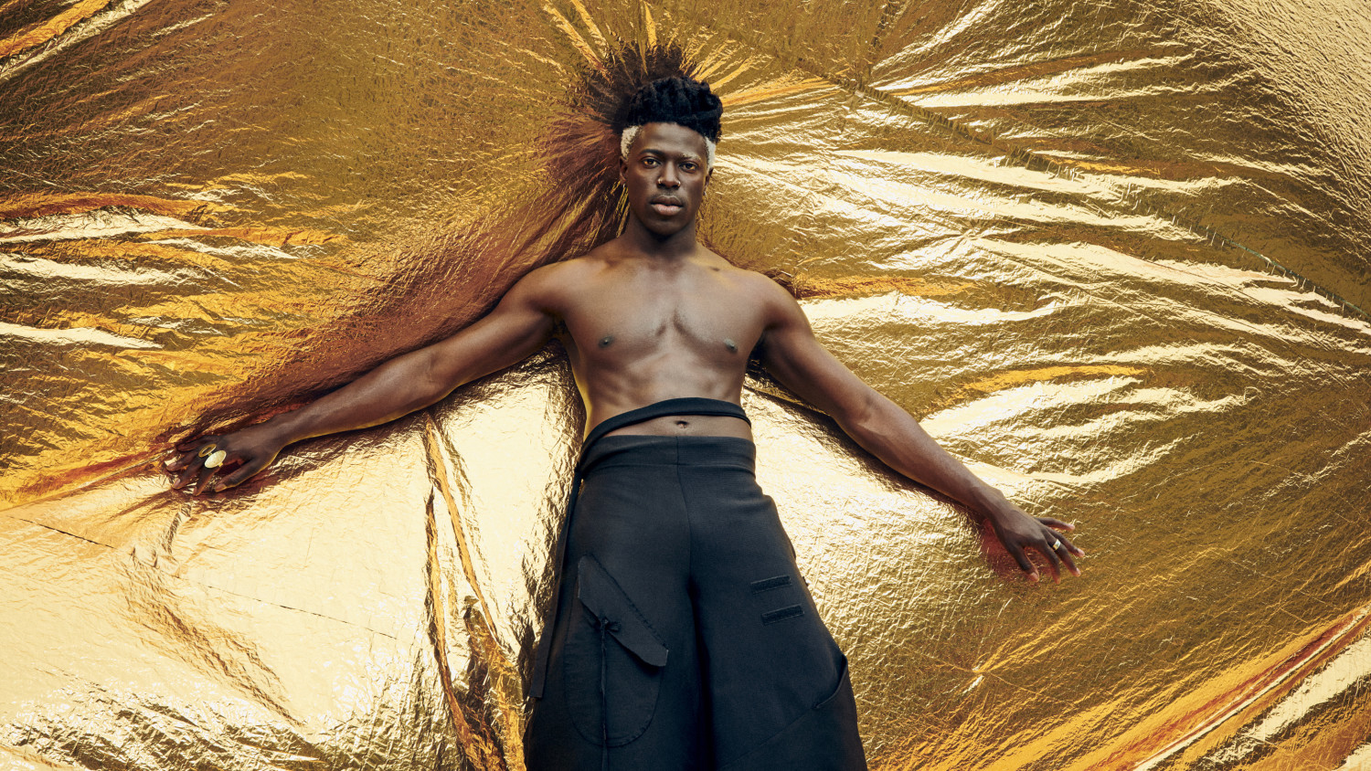 20 Steamy Pics of Moses Sumney From 'The Idol