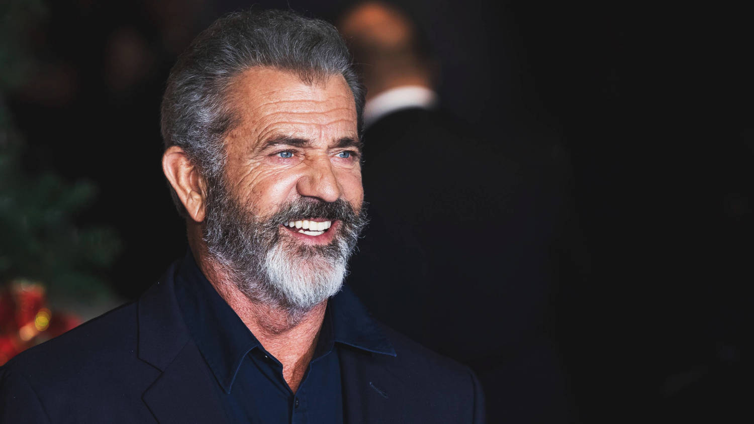 Mel Gibson: A Hollywood Heartthrob of the 80s