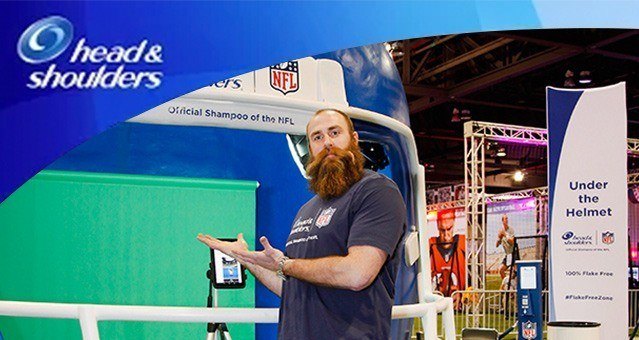 Brett Keisel เป็นผู้นำและไหล่ไปที่ ซูเปอร์โบว์ล