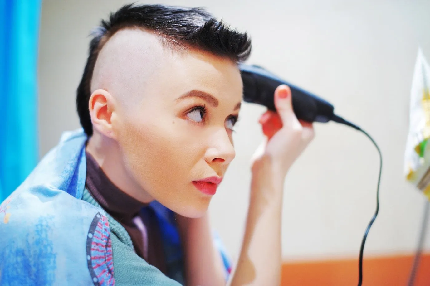 Shaving hair does not help with dandruff