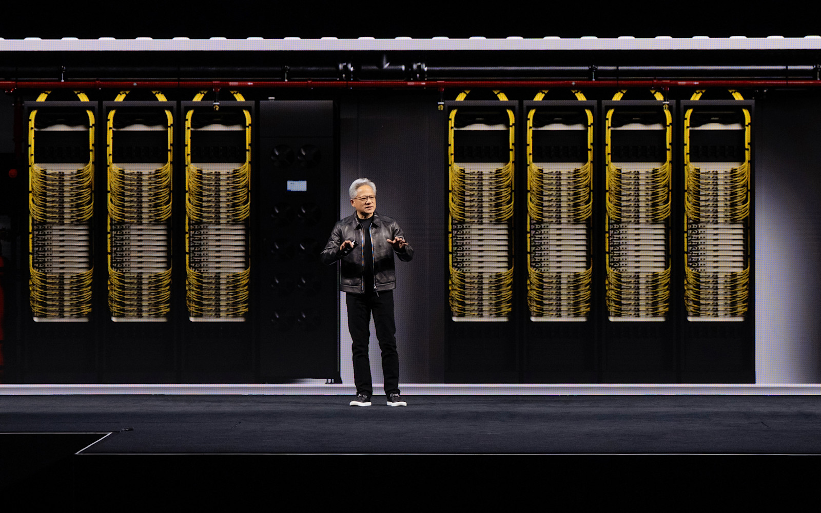 Nvidia продвигает идею ИИ-фабрик, но 81% компаний говорят, что их графические процессоры загружены не более чем наполовину