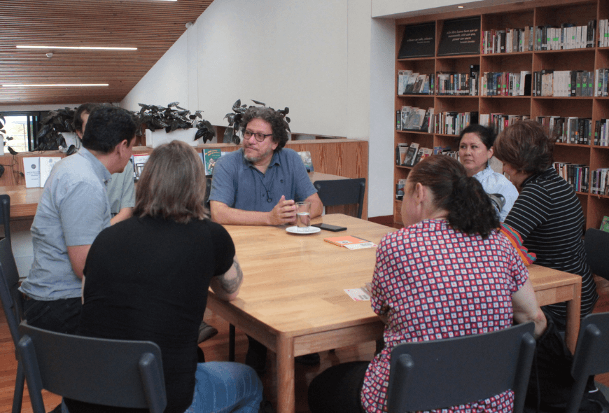 Cabecera Santiago Gamboa, Bibliotecario por un día