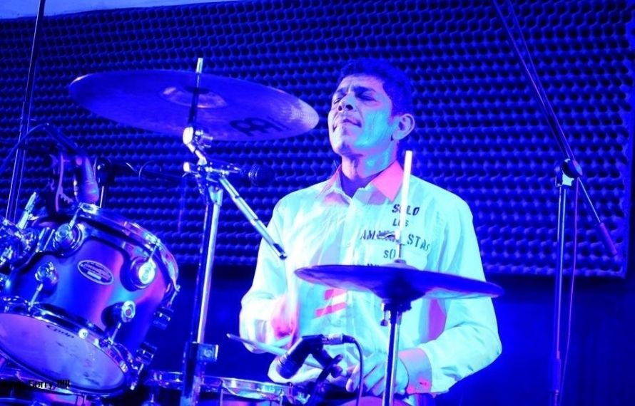 Cabecera Carlos Alberto David Bravo