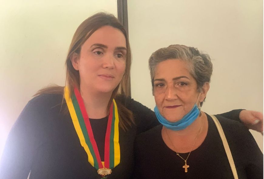 Bibliotecas humanas > Ficha Jhor Alexandra Mejía García 