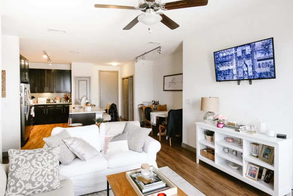 Fully Furnished Co-living In La