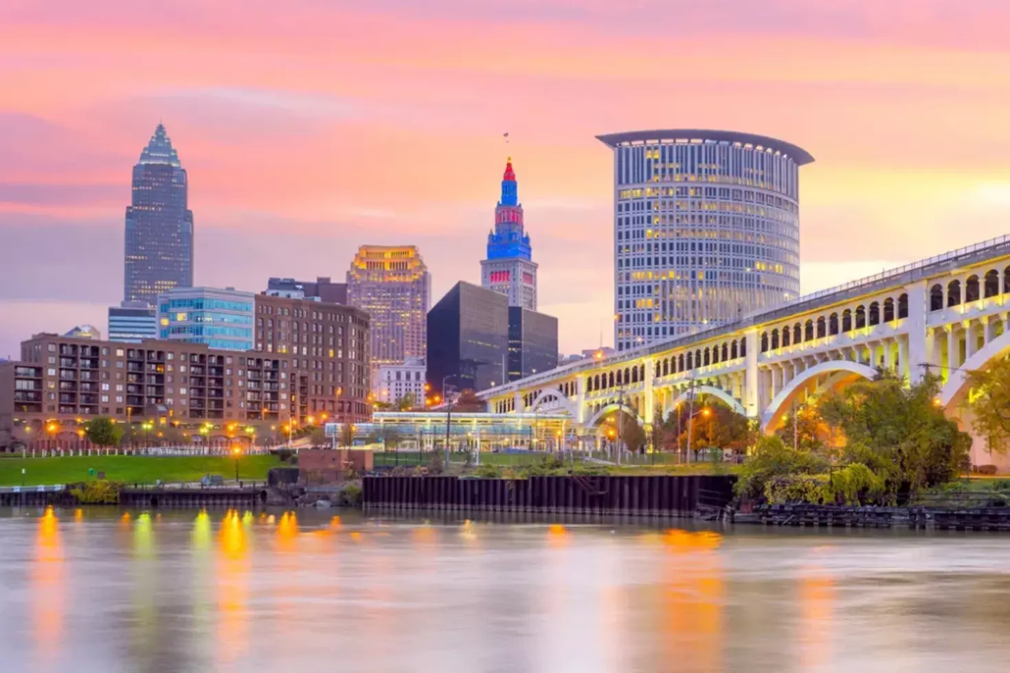 Cleveland Overview  An informative introduction to Cleveland, Ohio 