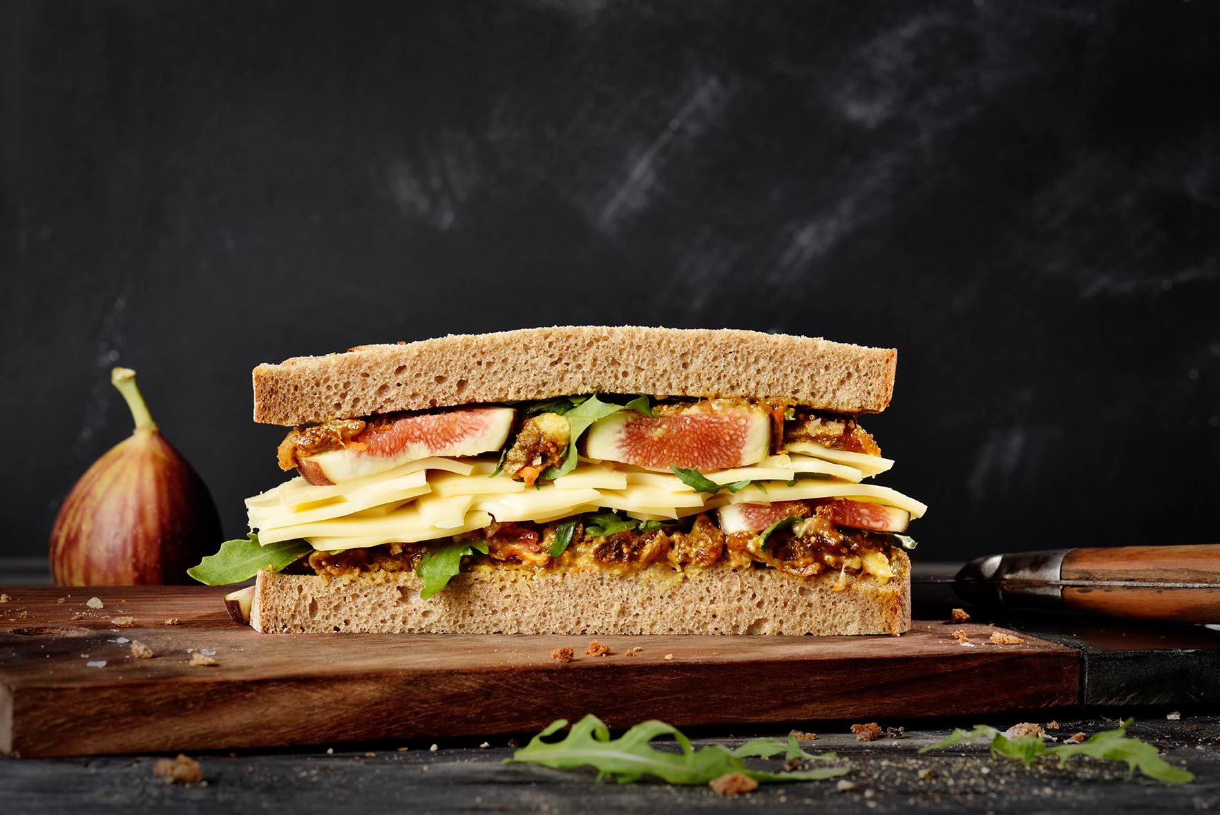 121. JPG HD-Leerdammer Germany Social Fig Sandwich