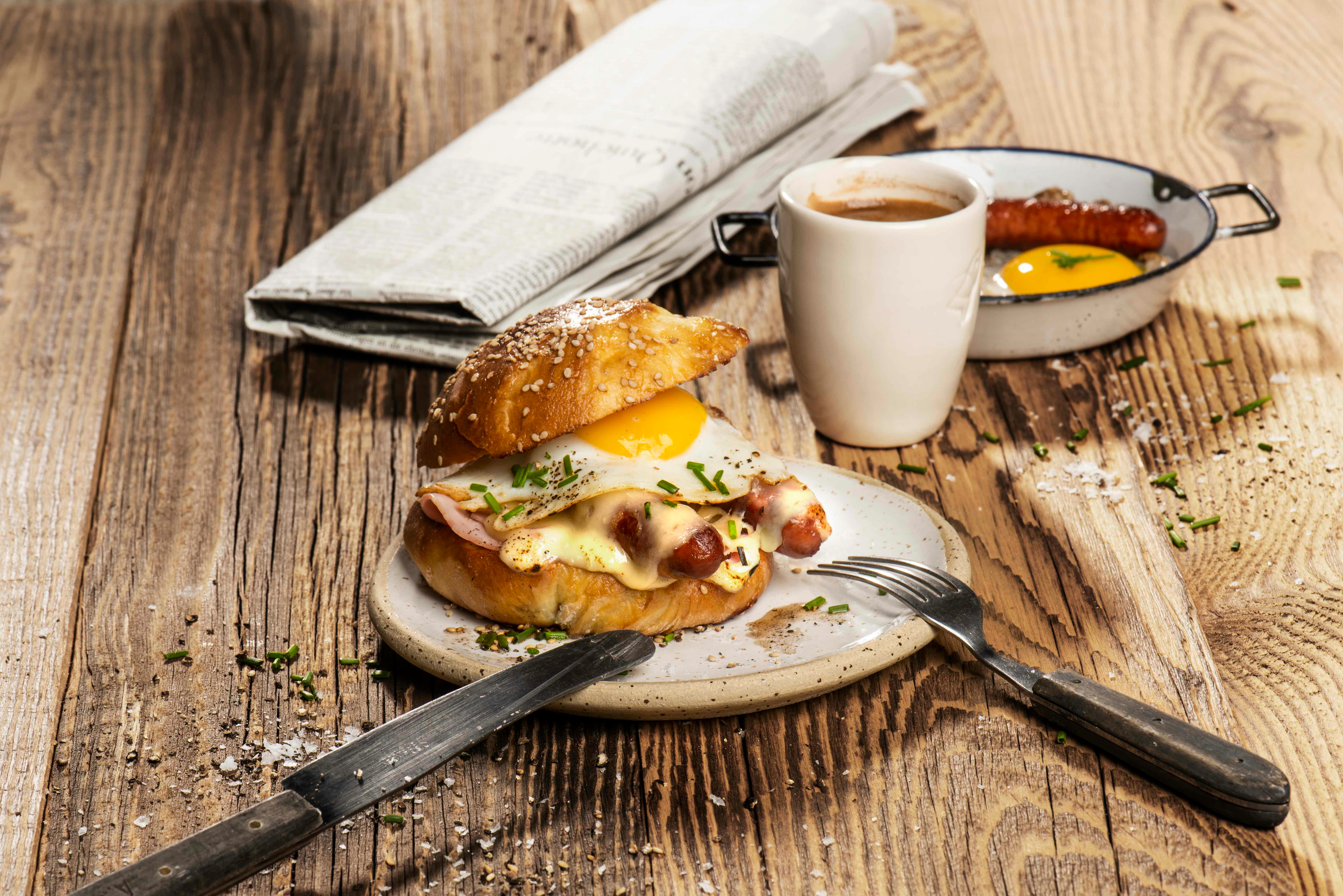 104. JPG HD-LRD Toast Burger Breakfast Burger