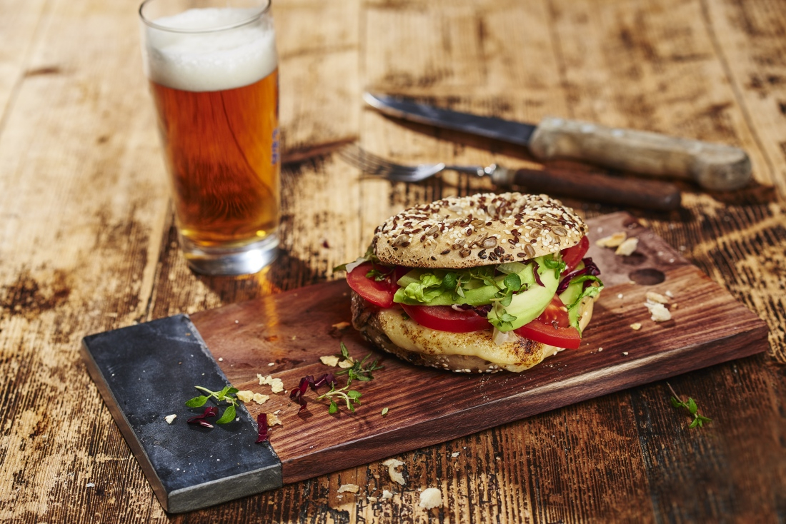 Bagel Deluxe mit Käse