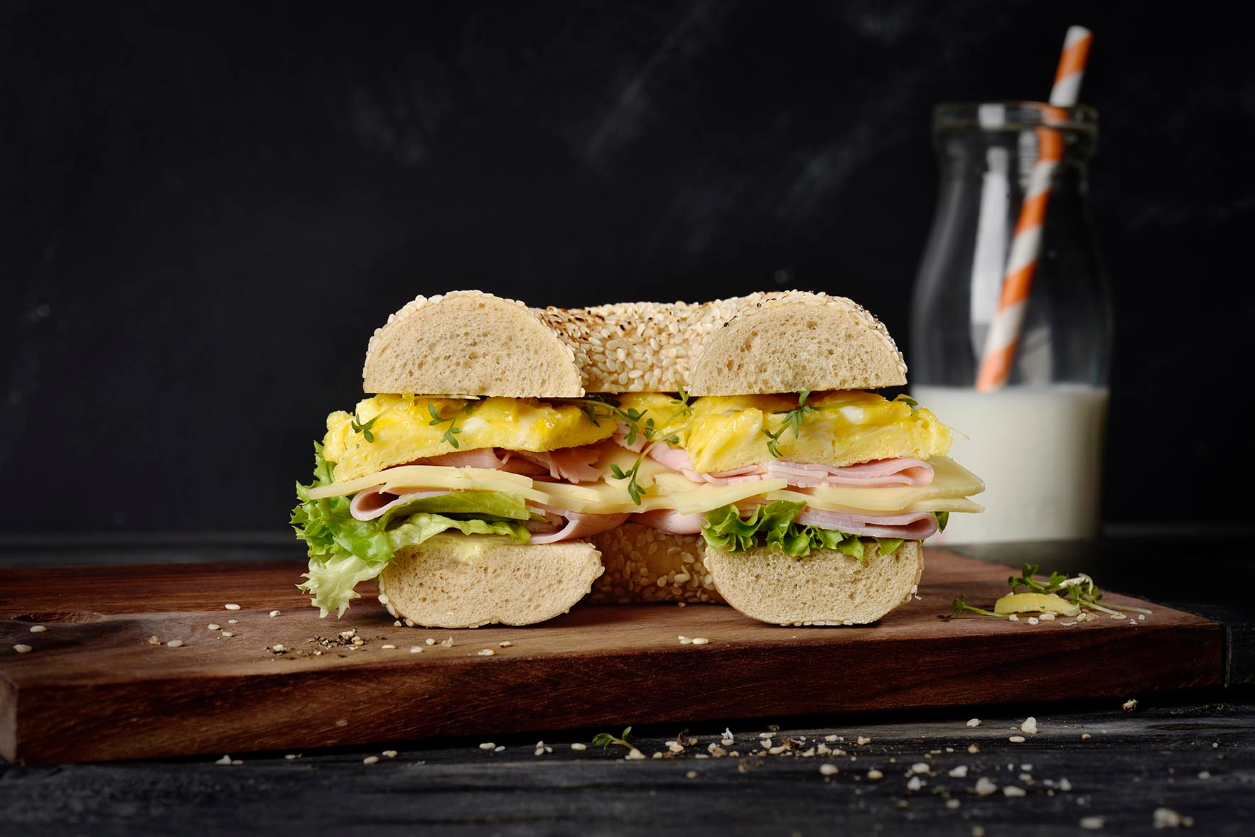 117. JPG HD-Leerdammer Germany Social Scanwich Bagel