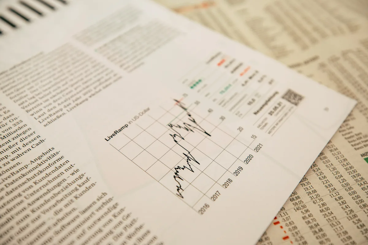 How to Evaluate a Company: 5 Key Valuation Metrics for Smarter Investing